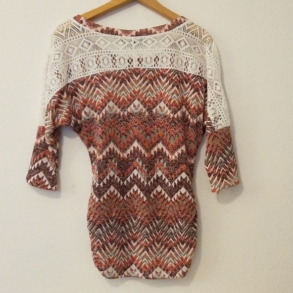 Almost famous top Shirt size L - Picture 3 of 5